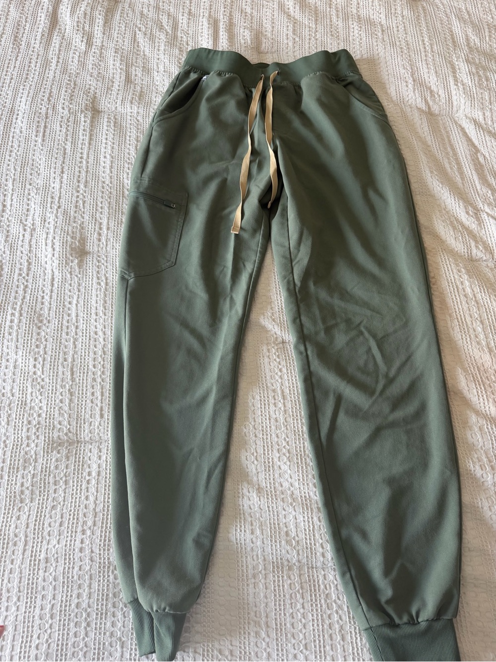 Figs Olive Green Women's Jogger Sweatpants with Contrast Drawstring